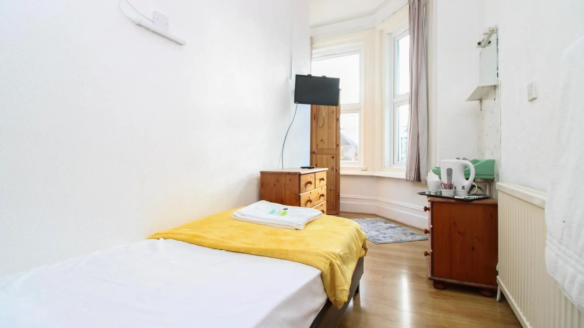Pebbles Guest House Room 17 Southampton